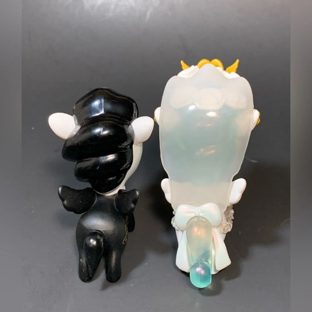 Tokidoki Unicorno Valentine Romeo & Juliet Limited Edition Set - Damaged Box** - Picture 7 of 16
